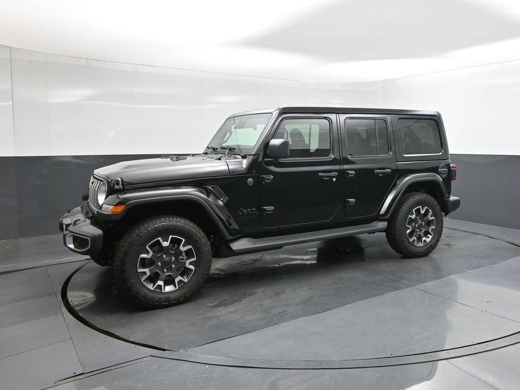 New 2026 Black Clear-Coat Exterior Paint Jeep Sahara image 30