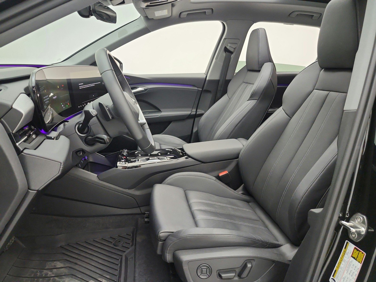 Used 2025 Mythos Black Metallic Audi Premium Plus quattro image 13
