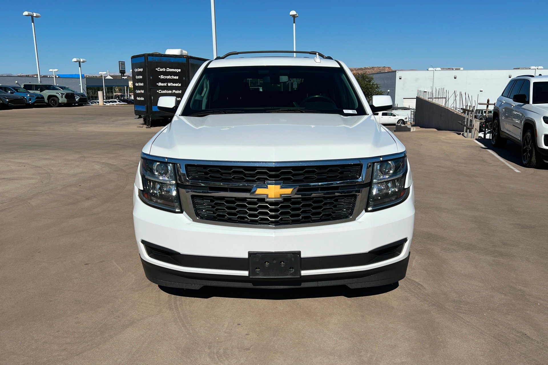 2017 Chevrolet Suburban LS - Photo 9