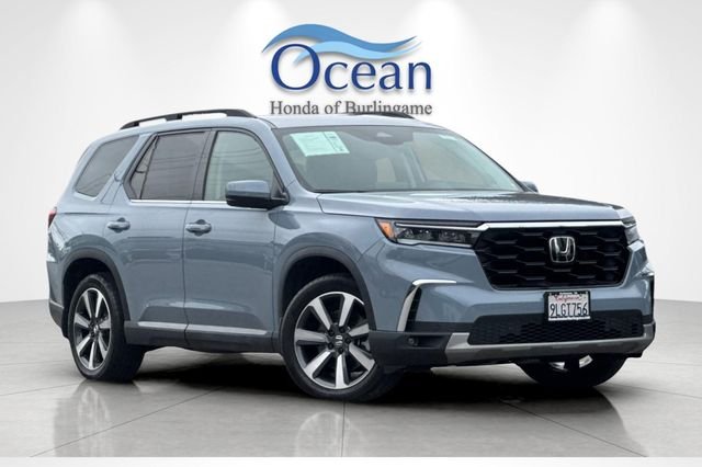 Certified Used 2024 Sonic Gray Pearl Honda Touring image 2