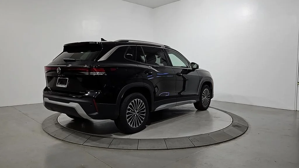 New 2026 Black Volkswagen 2.0T S image 5