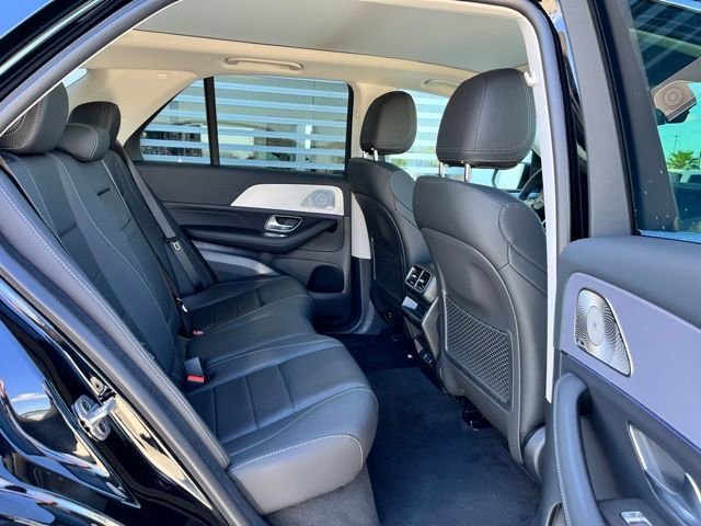 New 2026 Black Mercedes-Benz GLE 450 image 48