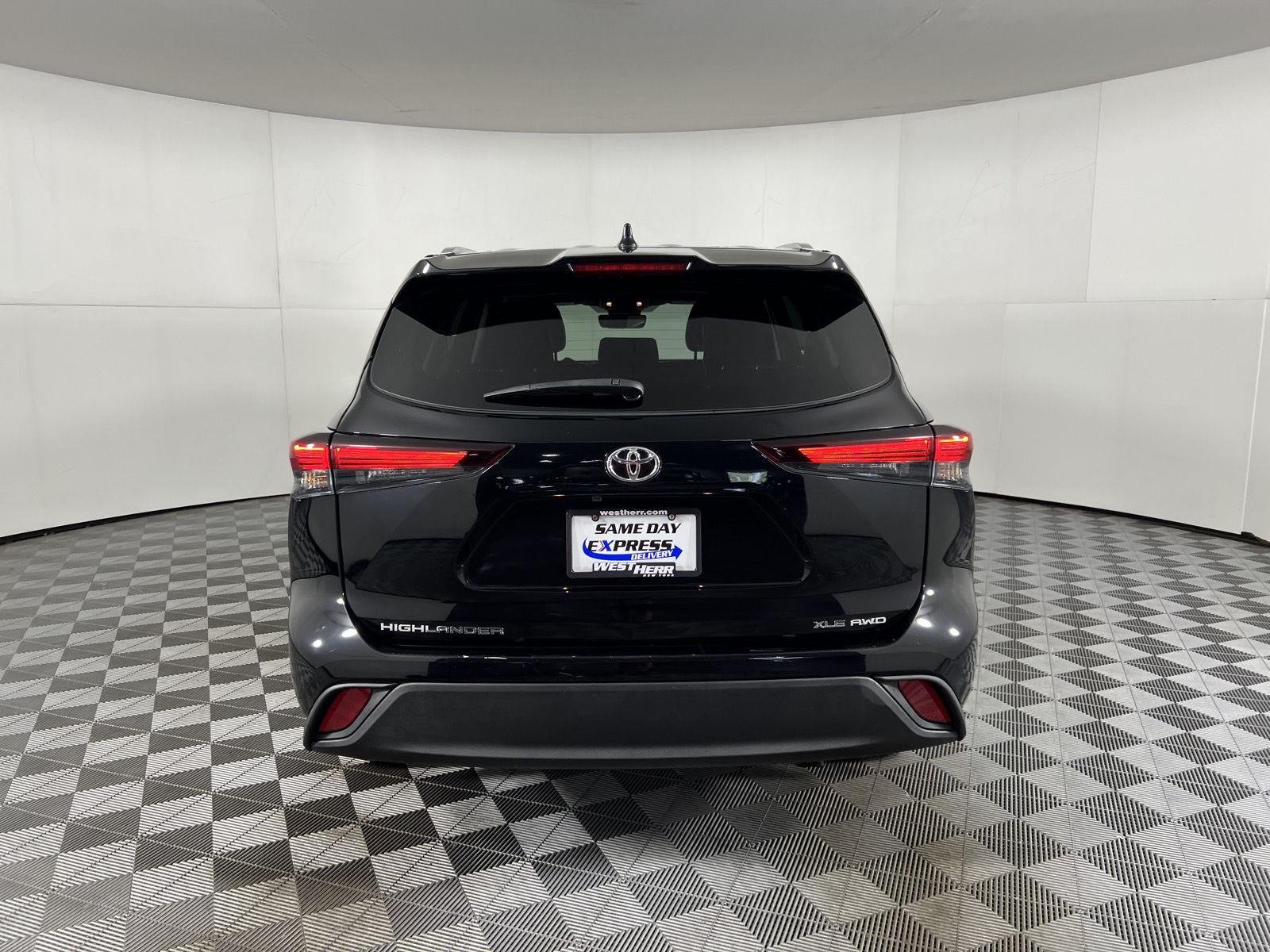 Used 2024 Midnight Black Metallic Toyota XLE image 7