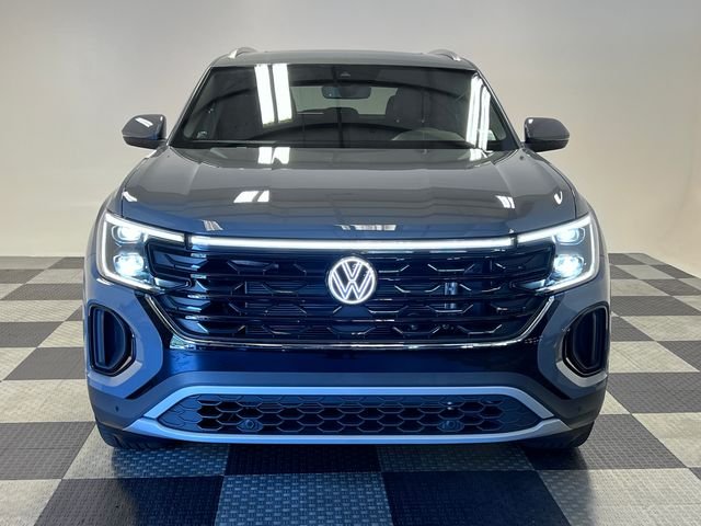 New 2026 Gray Volkswagen 2.0T SE w/Technology image 2
