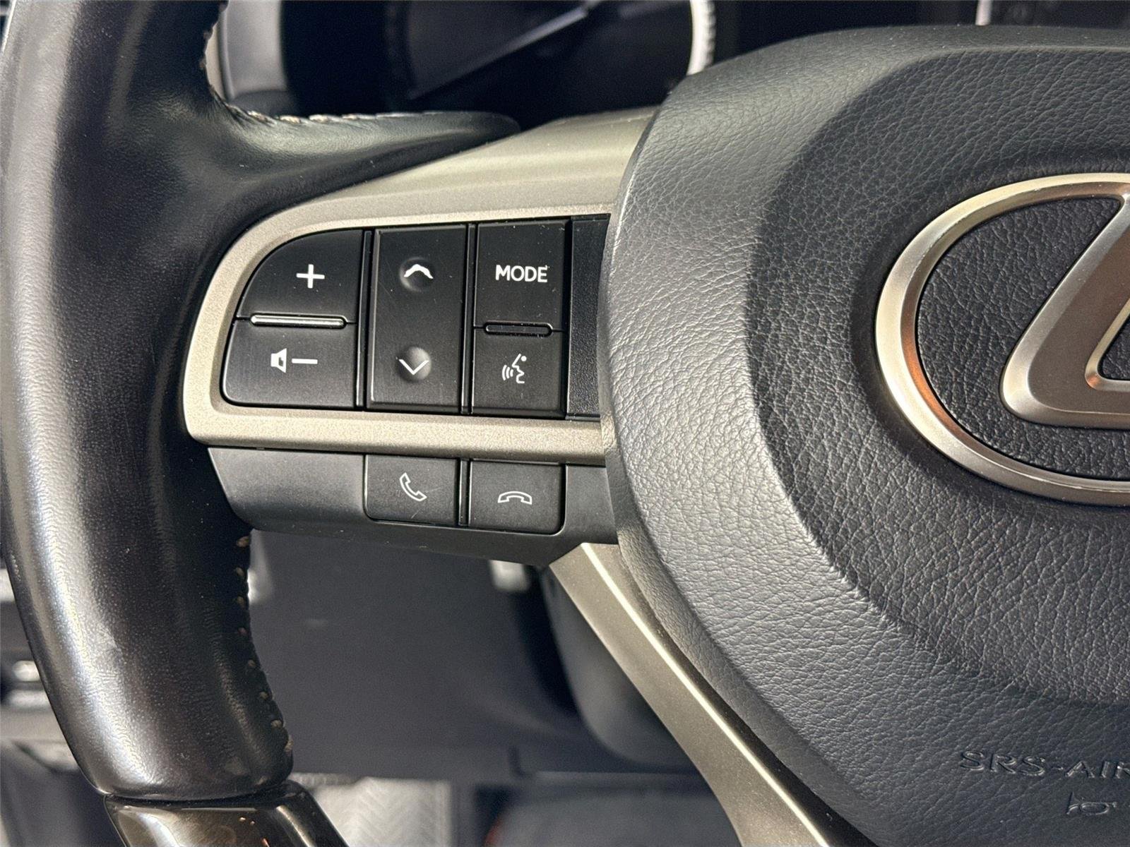 Used 2021 Atomic Silver Lexus GX 460 Premium image 18