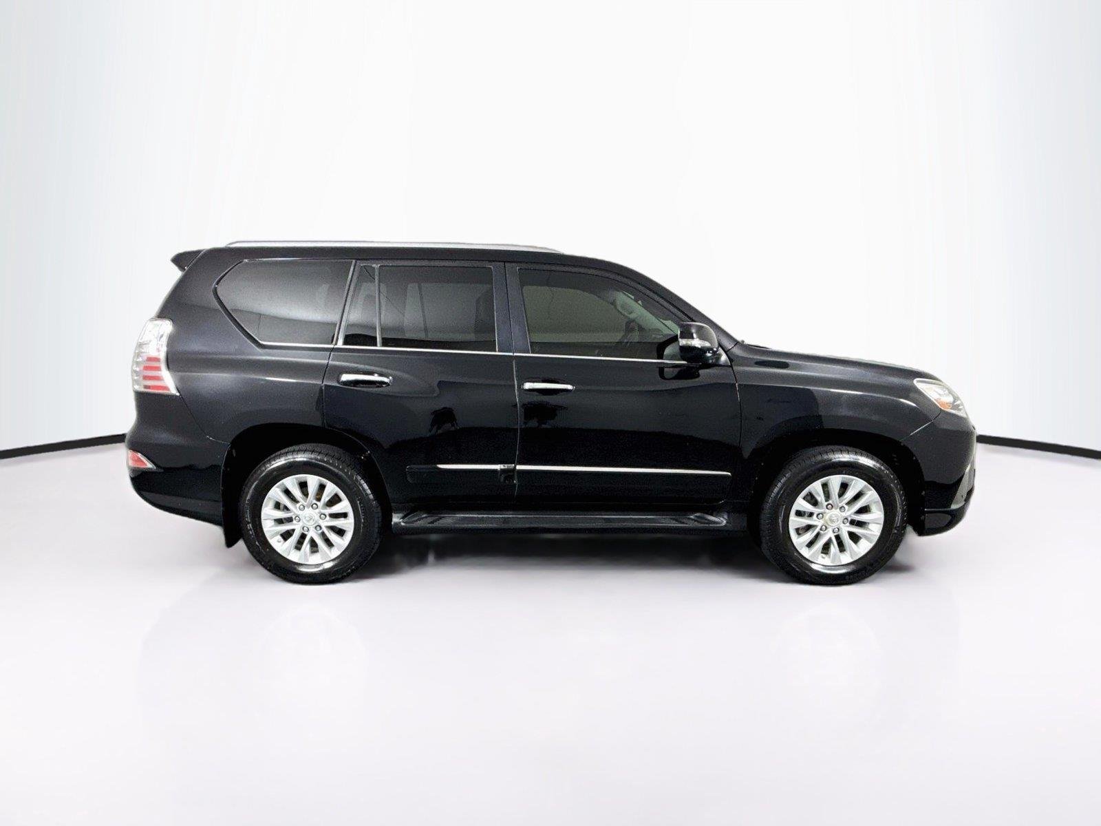 Used 2017 Black Onyx Lexus GX 460 image 11