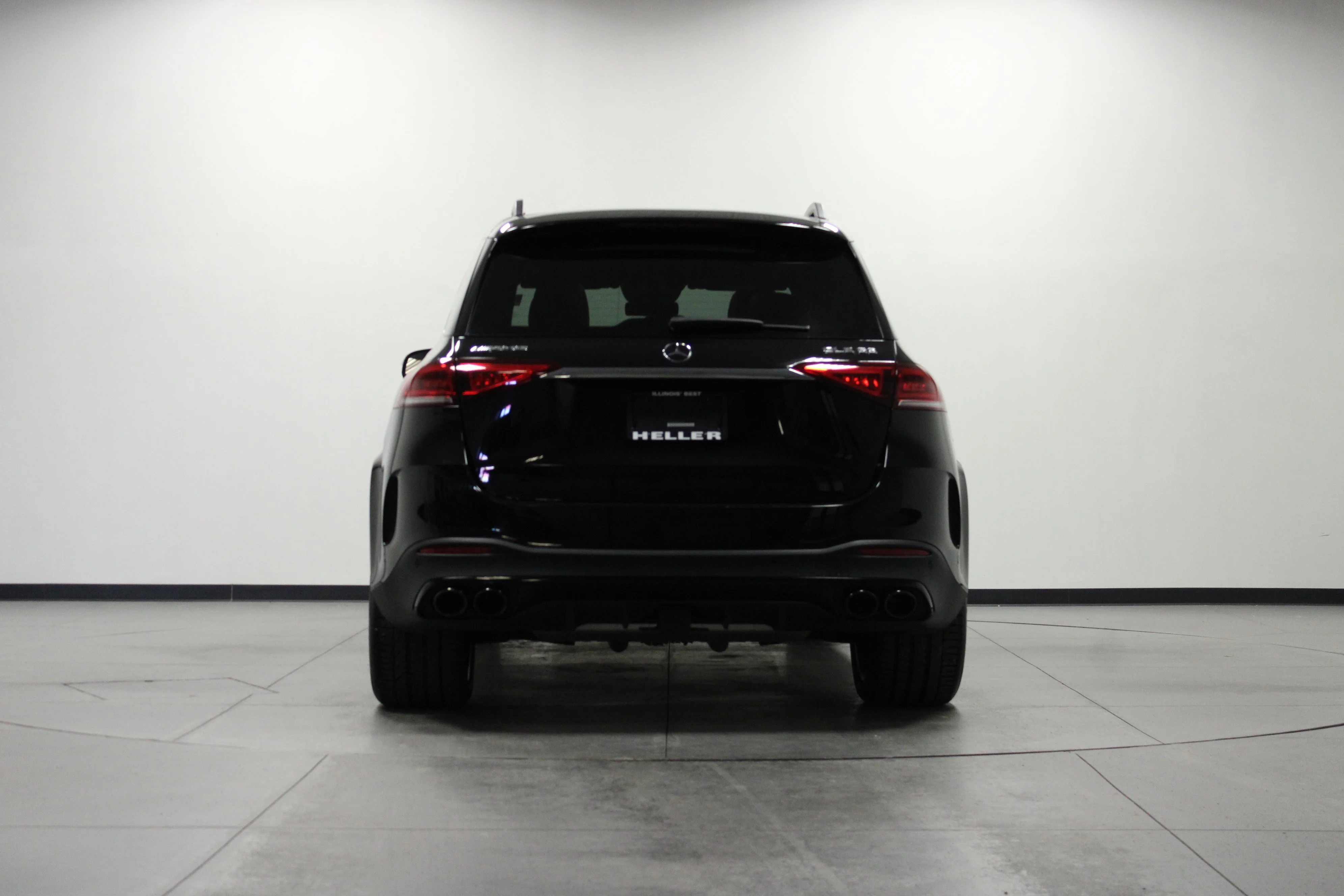Used 2022 Obsidian Black Metallic Mercedes-Benz GLE 53 AMG® image 5