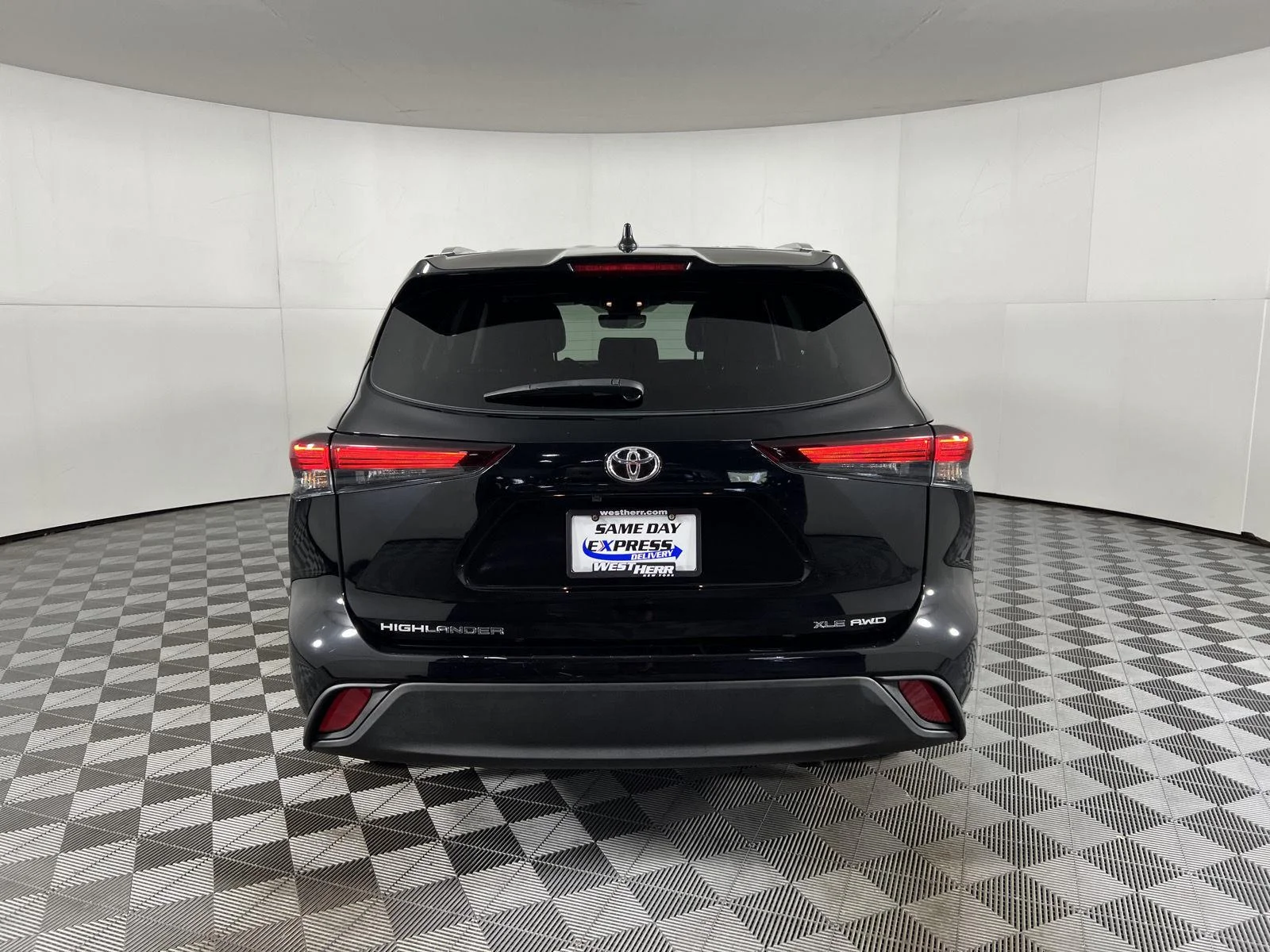 Used 2024 Midnight Black Metallic Toyota XLE image 7