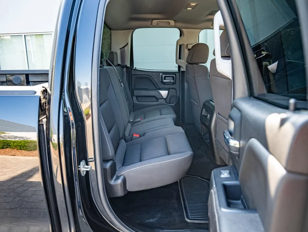 Used 2017 Black Chevrolet LT image 33