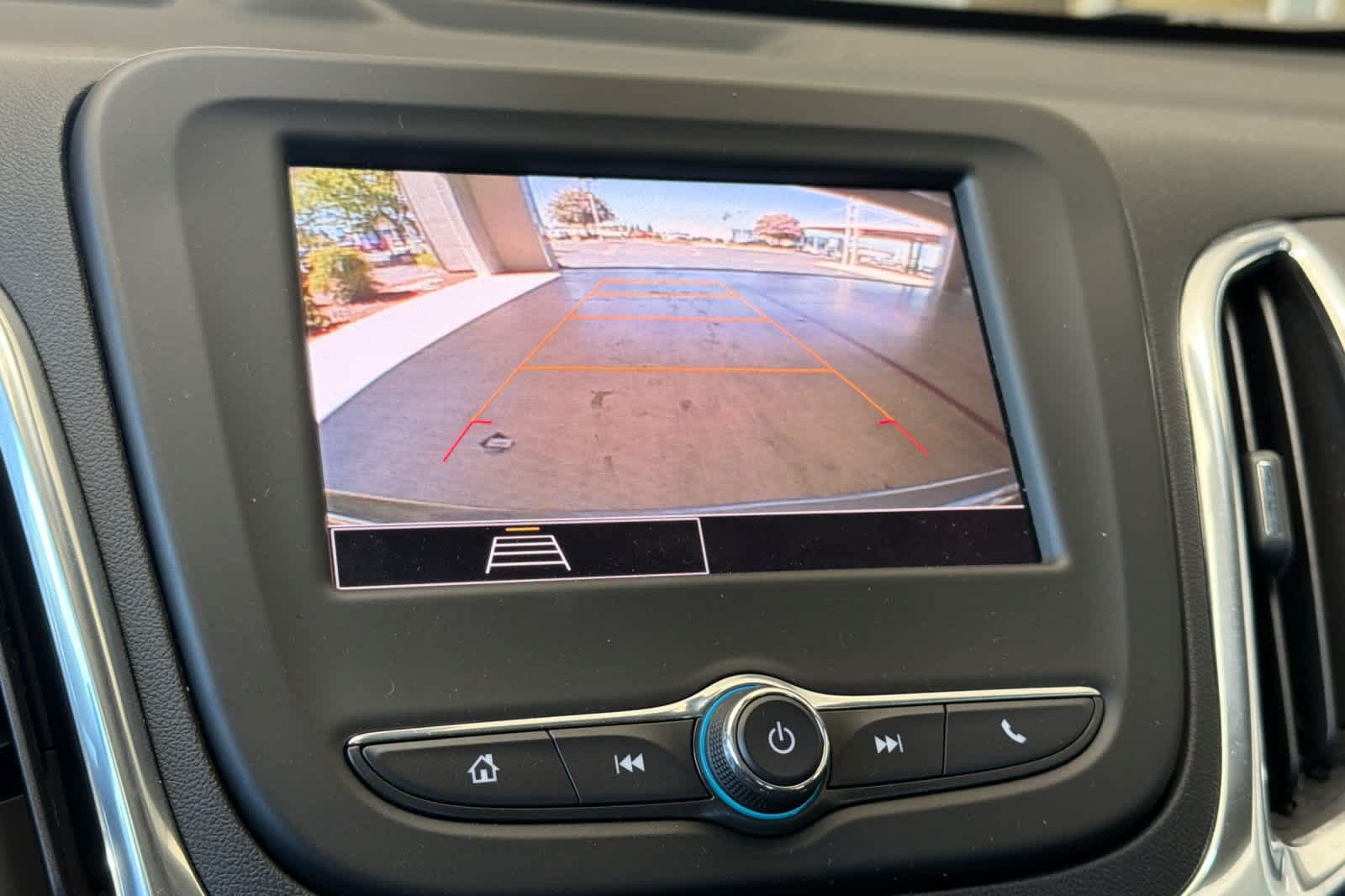 2024 Chevrolet Equinox LT - Photo 21