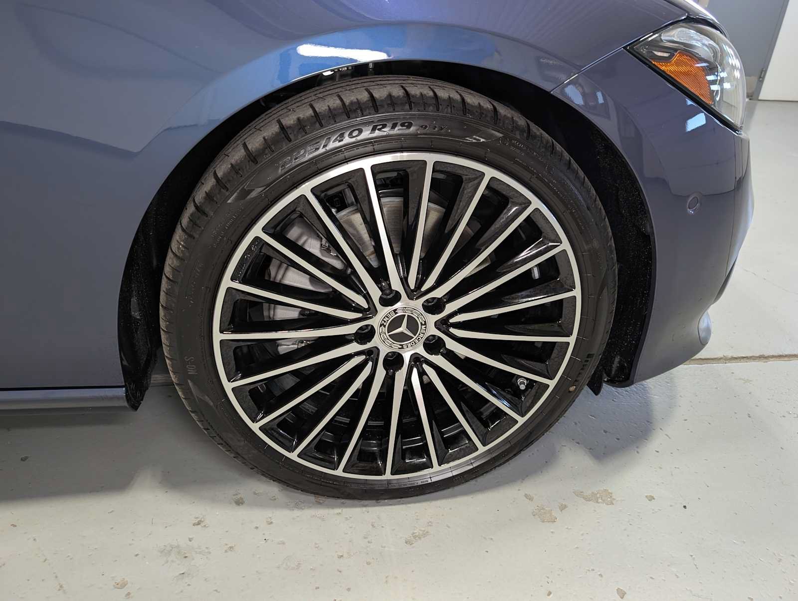 New 2026 Twilight Blue Metallic Mercedes-Benz C 300 image 3
