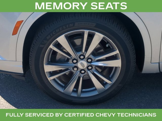 Used 2020 Silver Cadillac Premium Luxury image 19