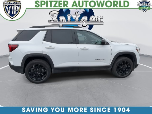 Used 2026 White GMC Elevation image 16
