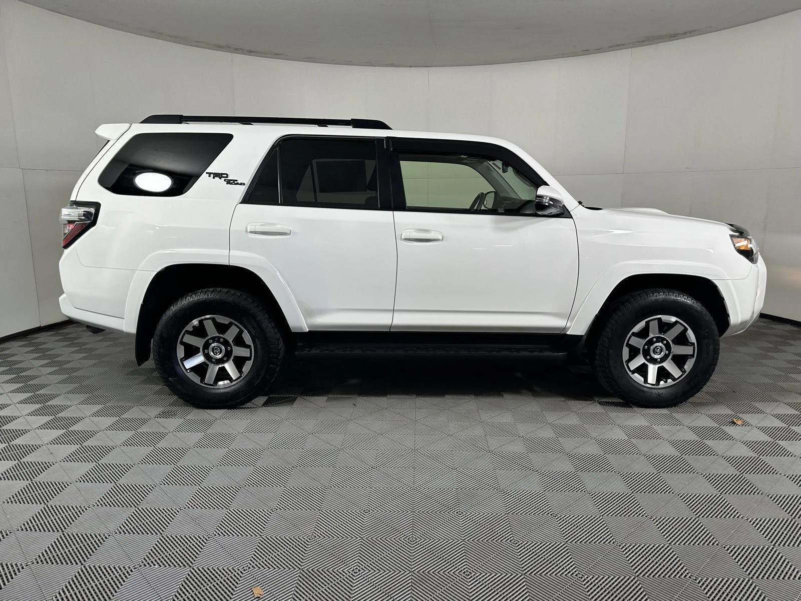 Used 2020 Super White Toyota TRD Off Road Premium image 19