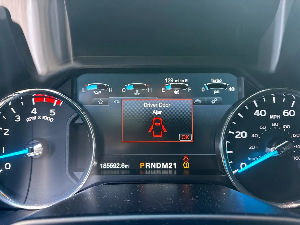 Used 2017 Shadow Black Ford Platinum image 13