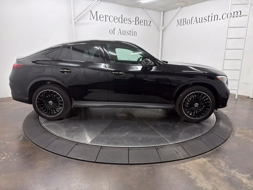 New 2027 Black Mercedes-Benz GLC 300 Coupe image 8