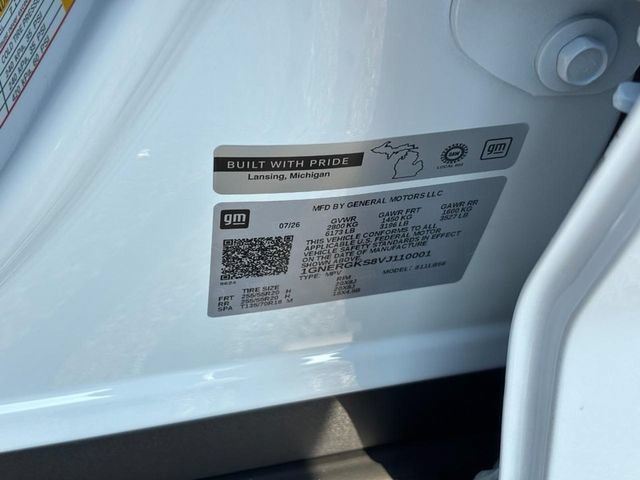 New 2027 Summit White Chevrolet LT image 20