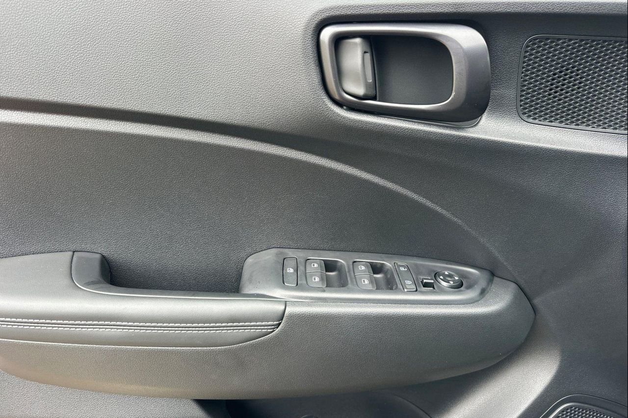 New 2026 Gray Hyundai SEL w/Two-Tone Roof image 10