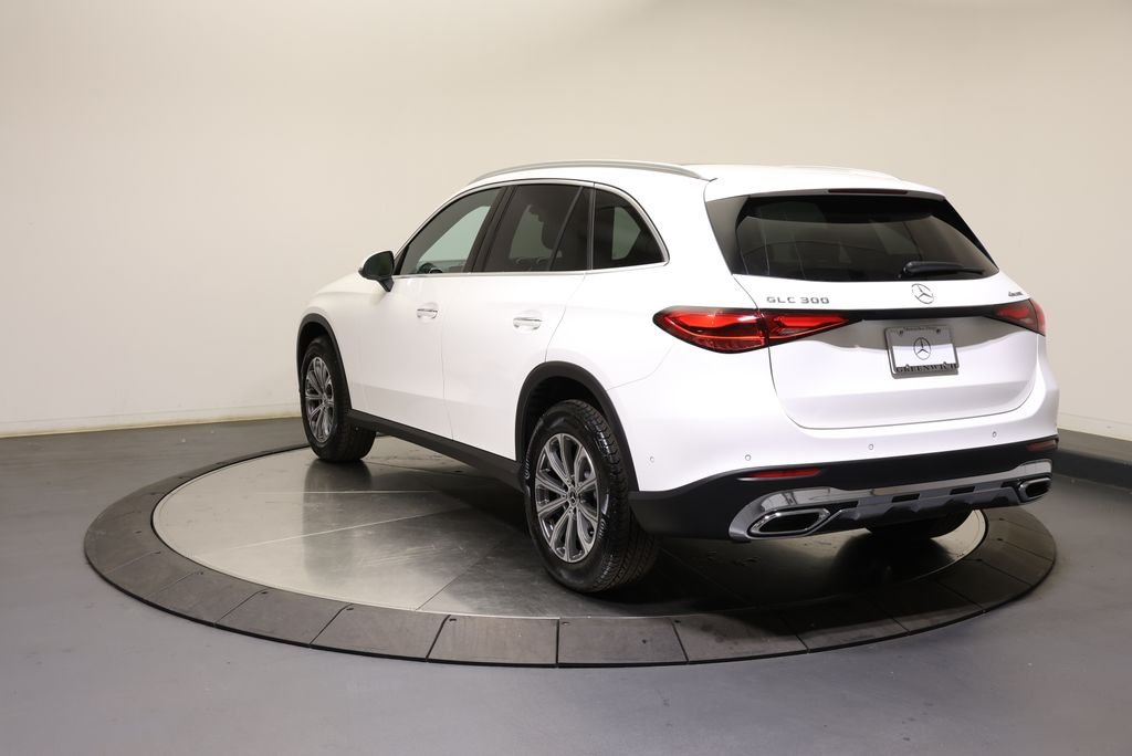Certified Used 2026 Polar White Mercedes-Benz GLC 300 image 5