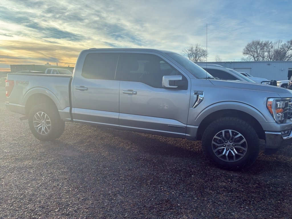 Used 2021 Iconic Silver Metallic Ford LARIAT image 4
