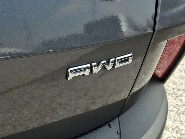 Used 2022 Gray Ford SE image 34