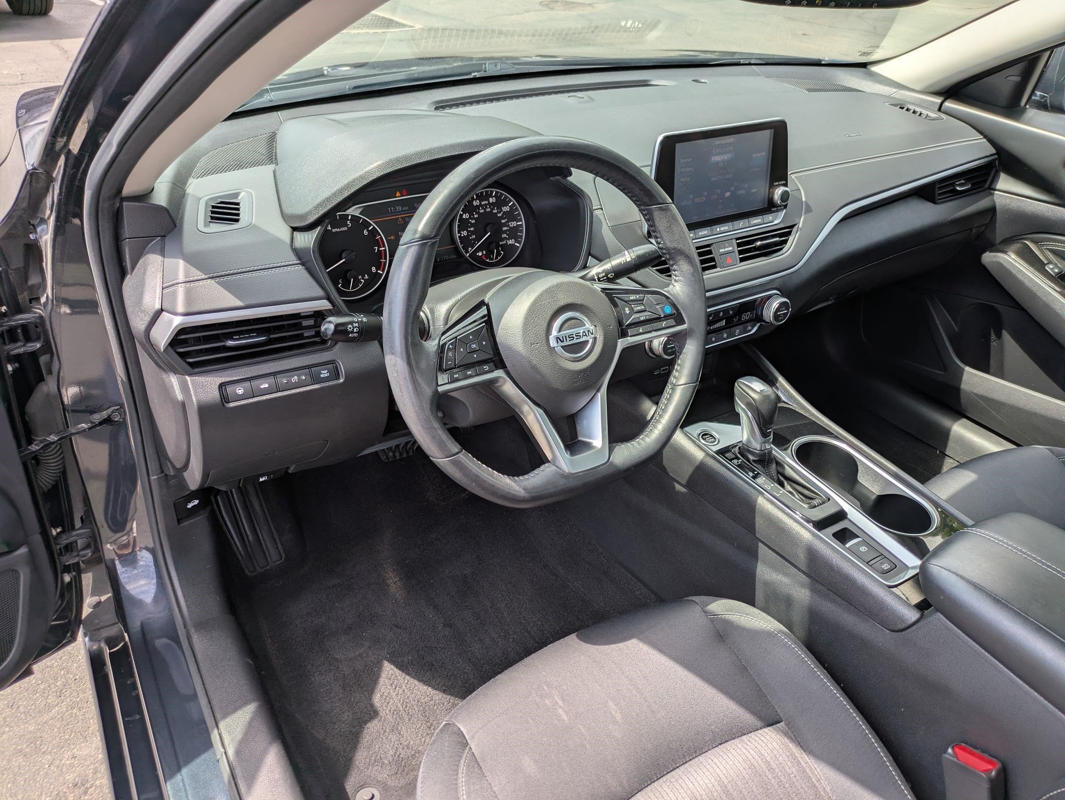 Used 2020 Storm Blue Metallic Nissan 2.5 SV image 14
