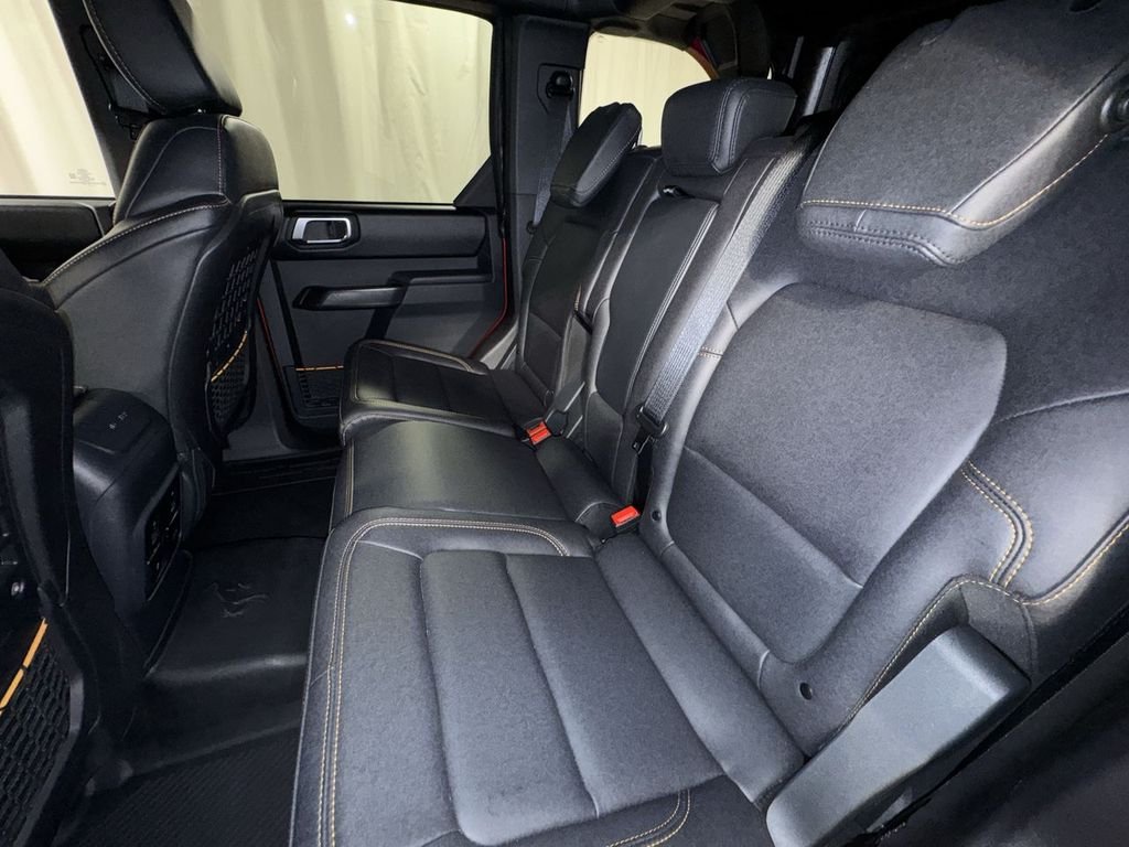 2024 Ford Bronco 4-Door Badlands - Photo 31