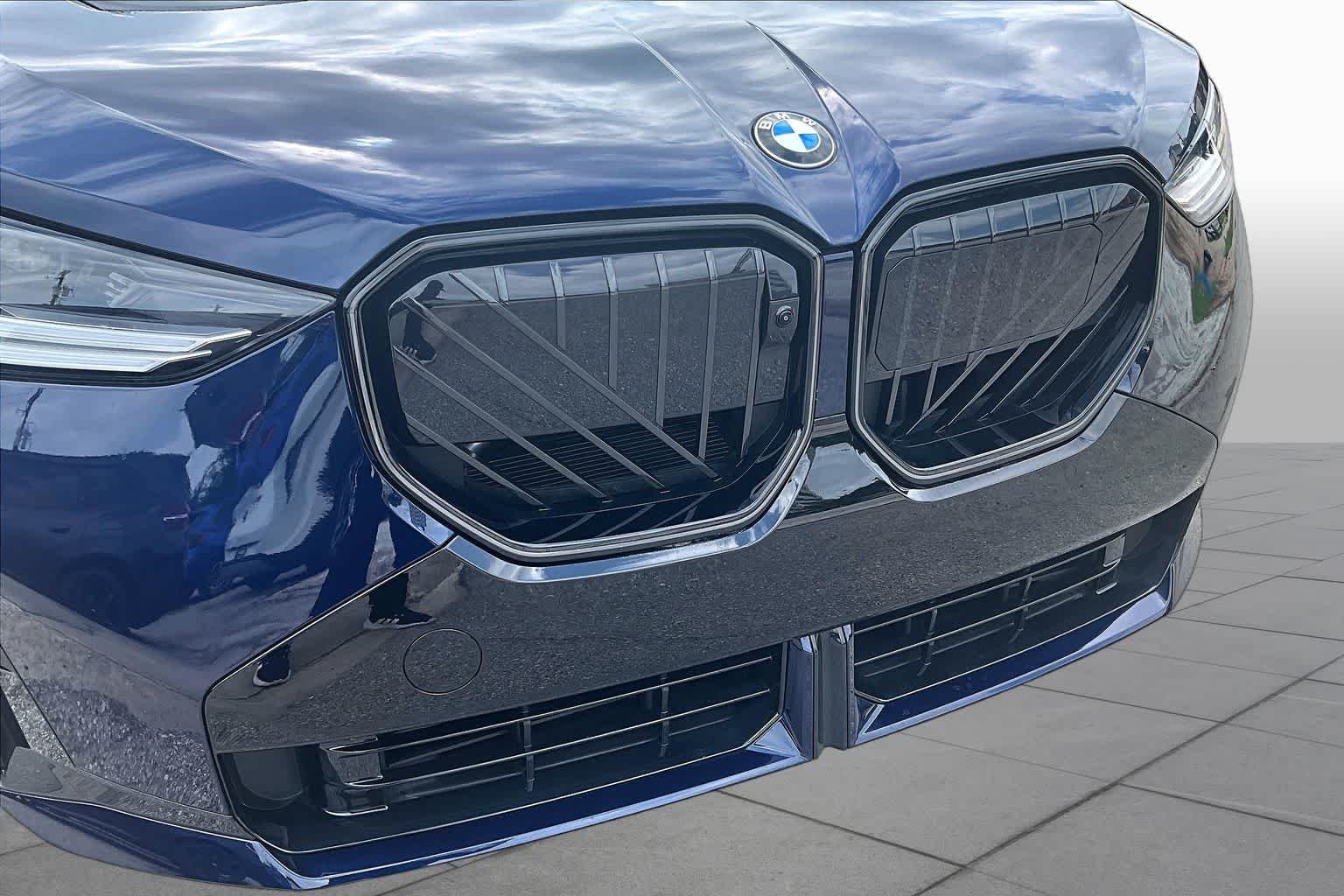 New 2026 Tanzanite Blue II Metallic BMW 30 xDrive image 28
