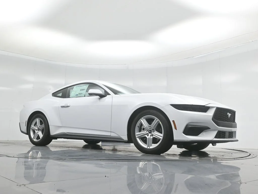 New 2026 Oxford White Ford EcoBoost image 3