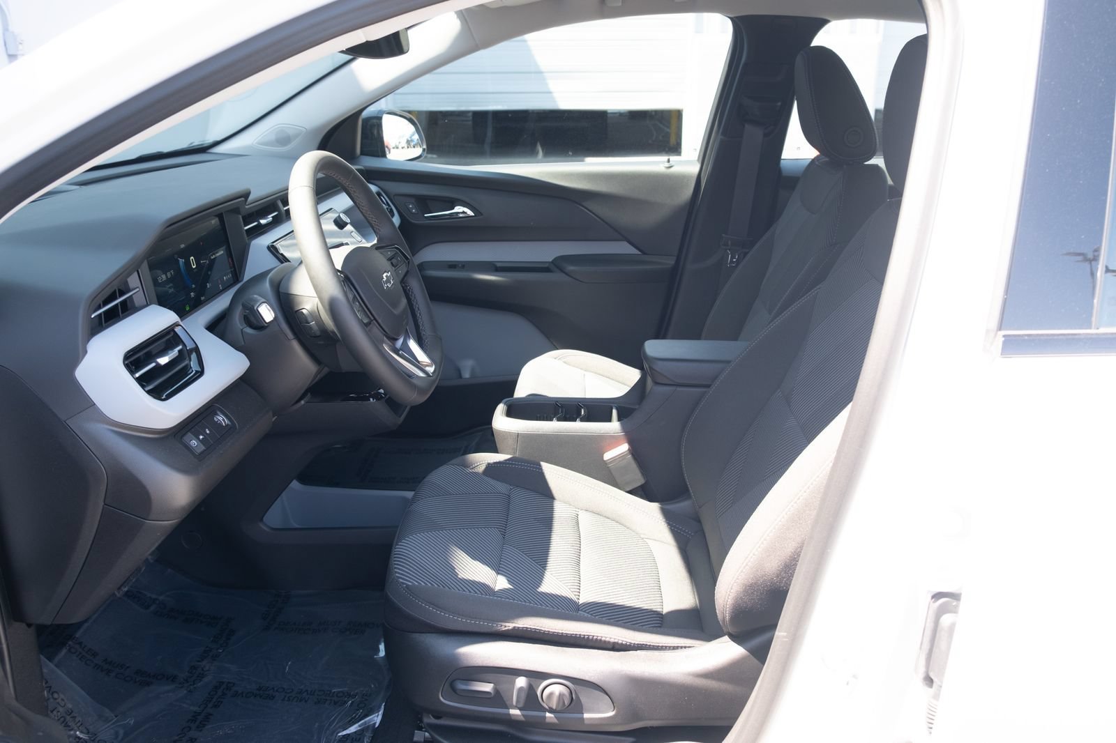 2027 Chevrolet Bolt LT - Photo 10