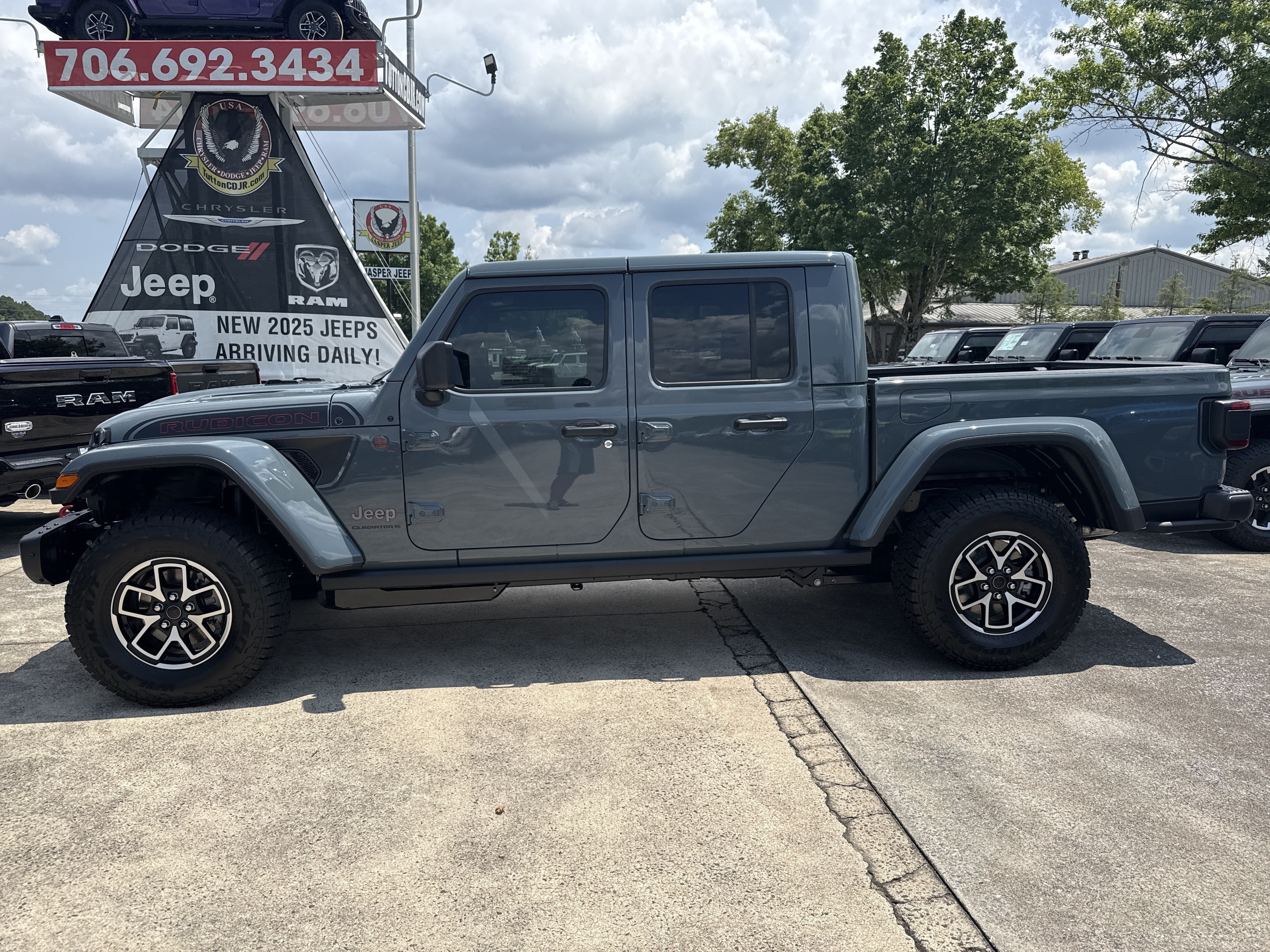 New 2026 Anvil Clearcoat Jeep Shadow Ops image 4
