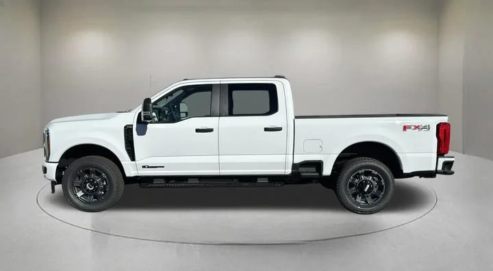 New 2026 Oxford White Ford F-250® XL image 3