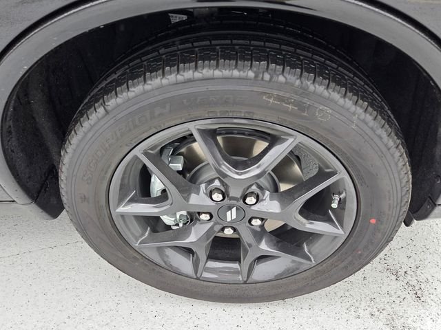 New 2026 Diamond Black Clear-Coat Exterior Paint Dodge GT Premium HEMI V8 image 11