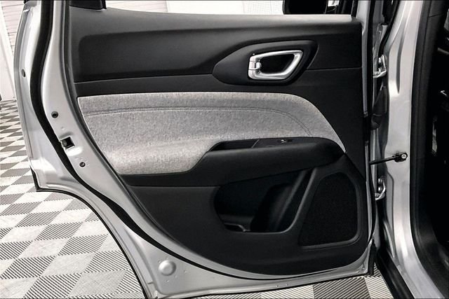 2024 Jeep Compass Latitude - Photo 22