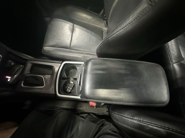 Used 2021 Black Dodge SXT image 28