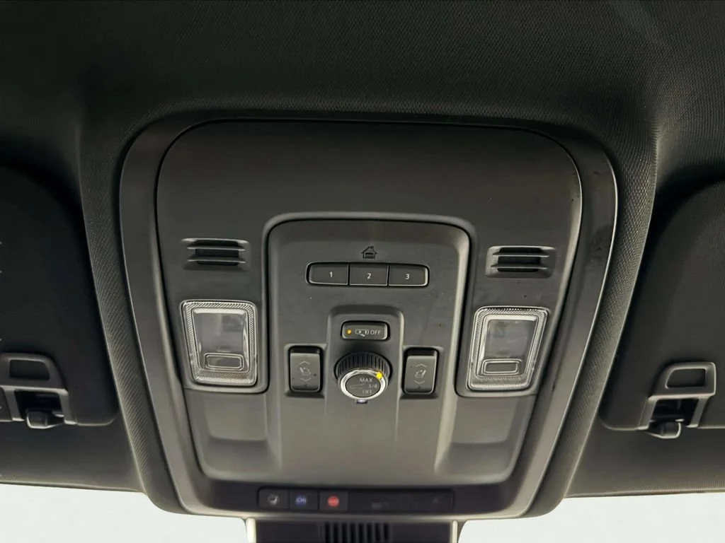 2024 GMC Yukon XL SLT - Photo 21
