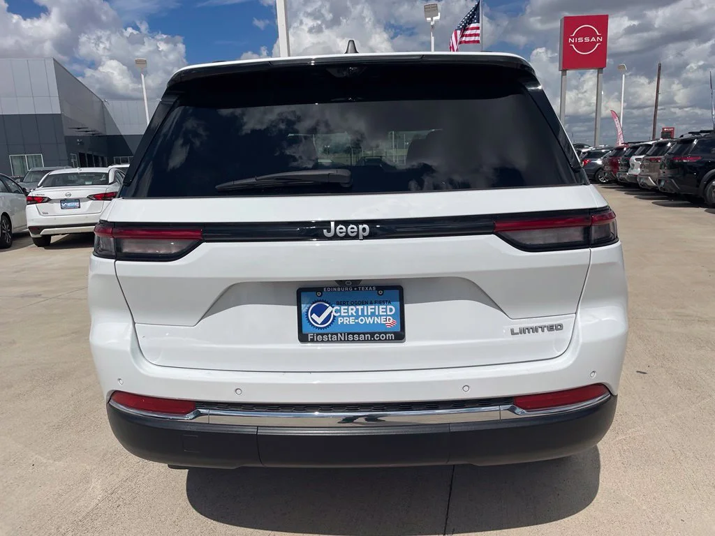 Used 2025 White Jeep Limited image 8