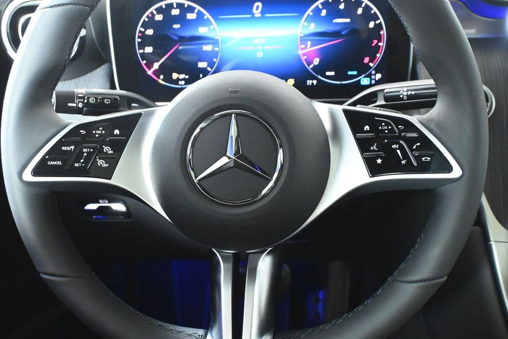 Used 2026 Black Mercedes-Benz GLC 300 image 18