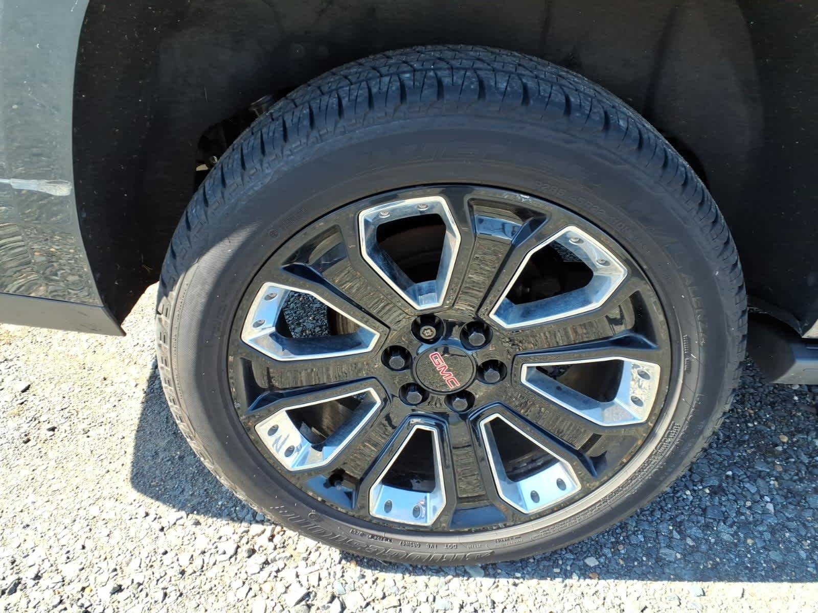Used 2020 Dark Sky Metallic GMC Denali image 5