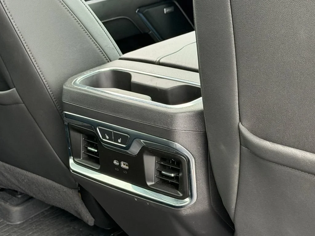 2024 Chevrolet Silverado 1500 LTZ - Photo 15