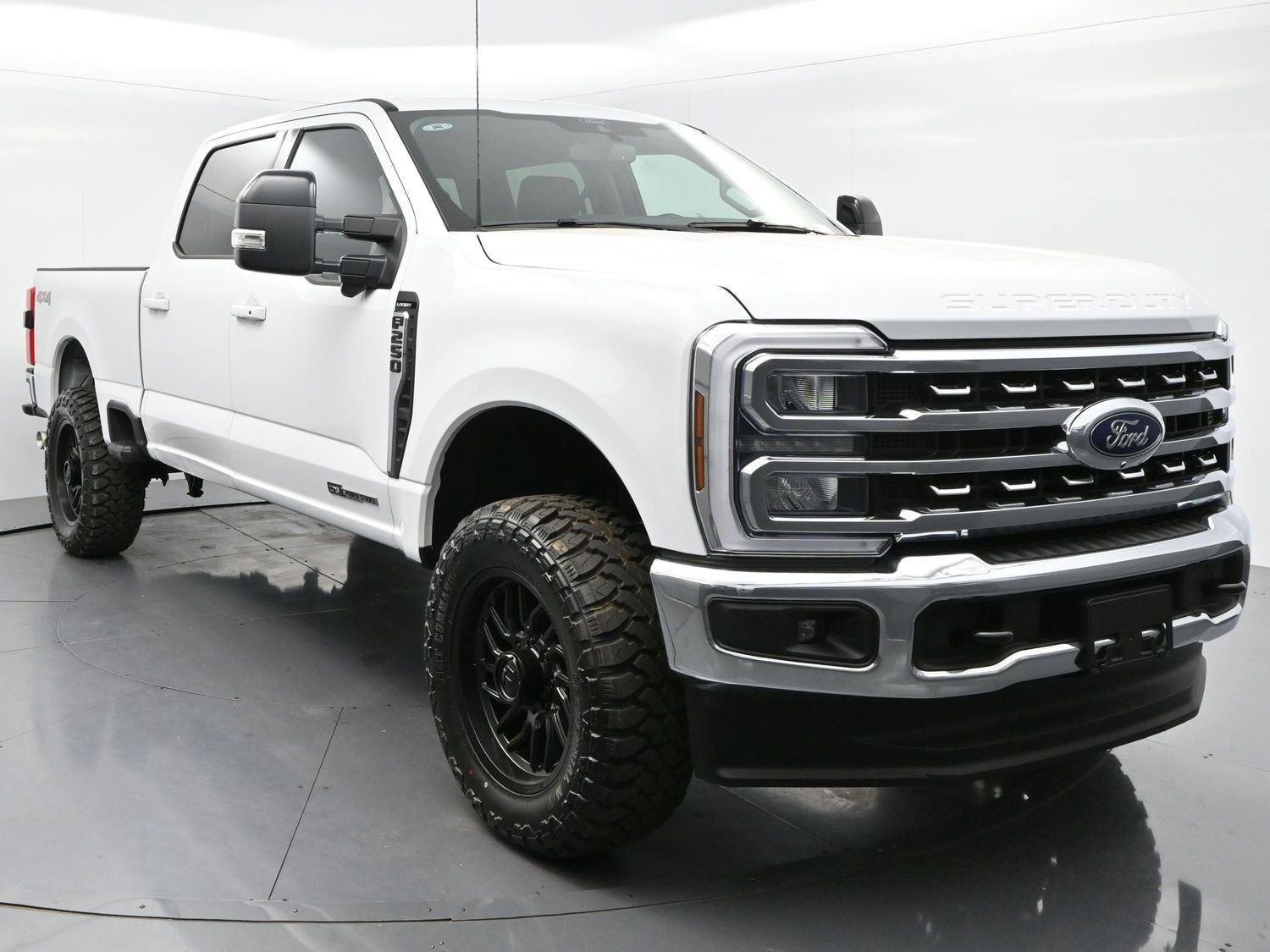 Used 2024 Oxford White Ford LARIAT image 2