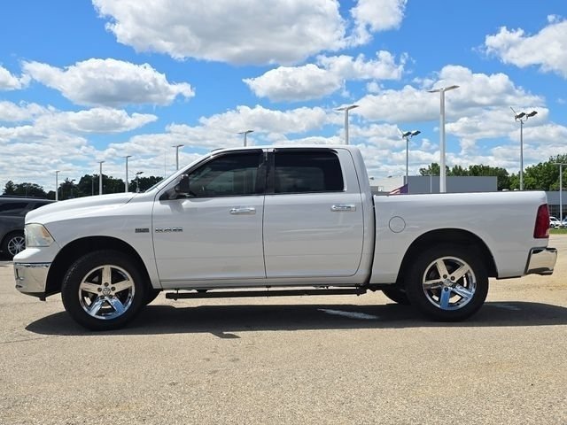 Used 2010 Bright White Clearcoat/Mineral Gray Metallic CC Ram SLT image 31