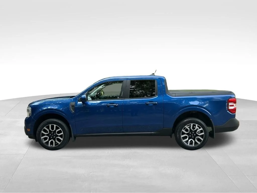 Used 2023 Blue Ford Lariat image 2