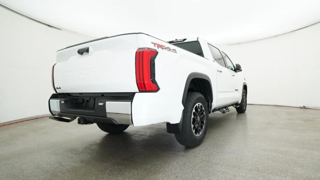 New 2026 Ice Cap Toyota SR5 image 38