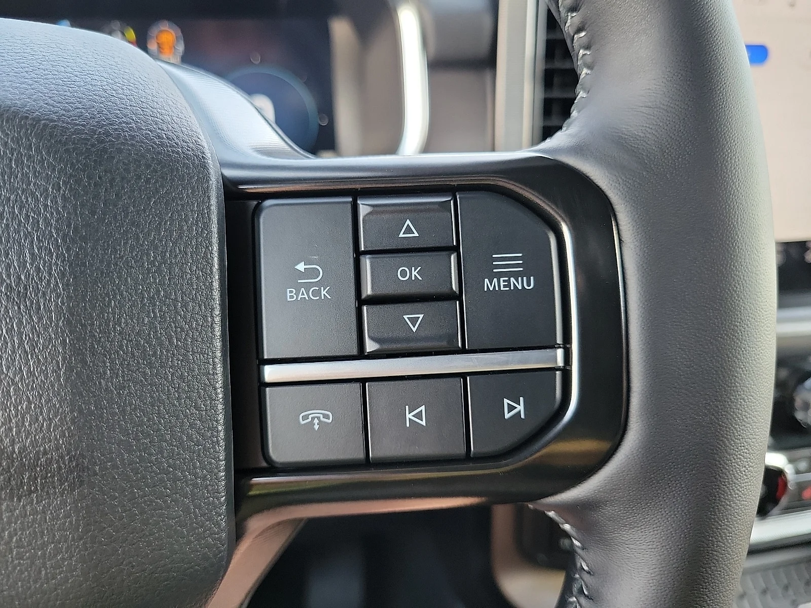 New 2026 Iconic Silver Metallic Ford Platinum&reg; image 19