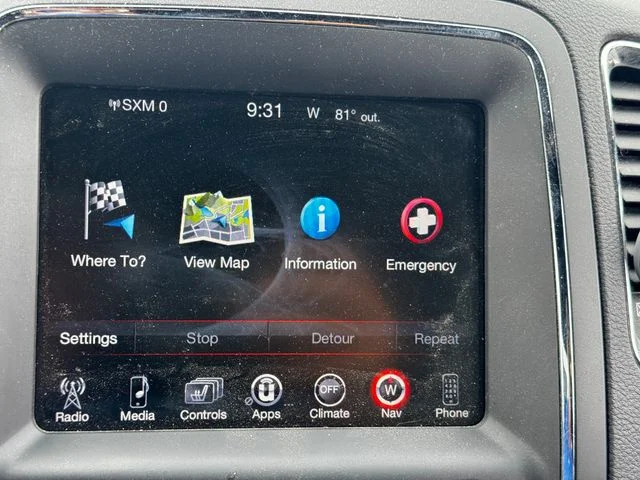 Used 2015 Red Dodge SXT image 33