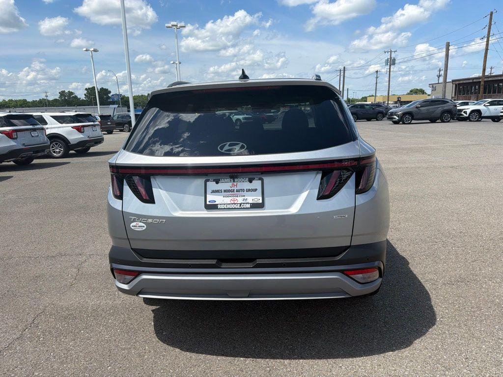 New 2026 Silver Hyundai Limited AWD image 4