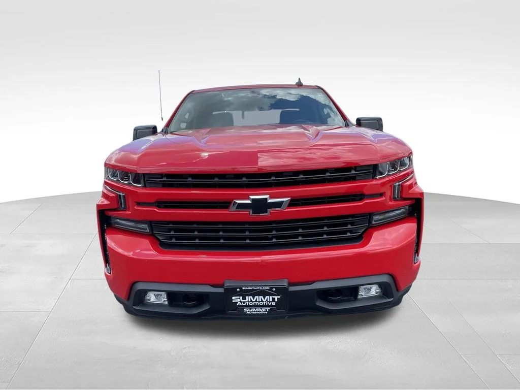 Used 2020 Red Chevrolet RST image 23