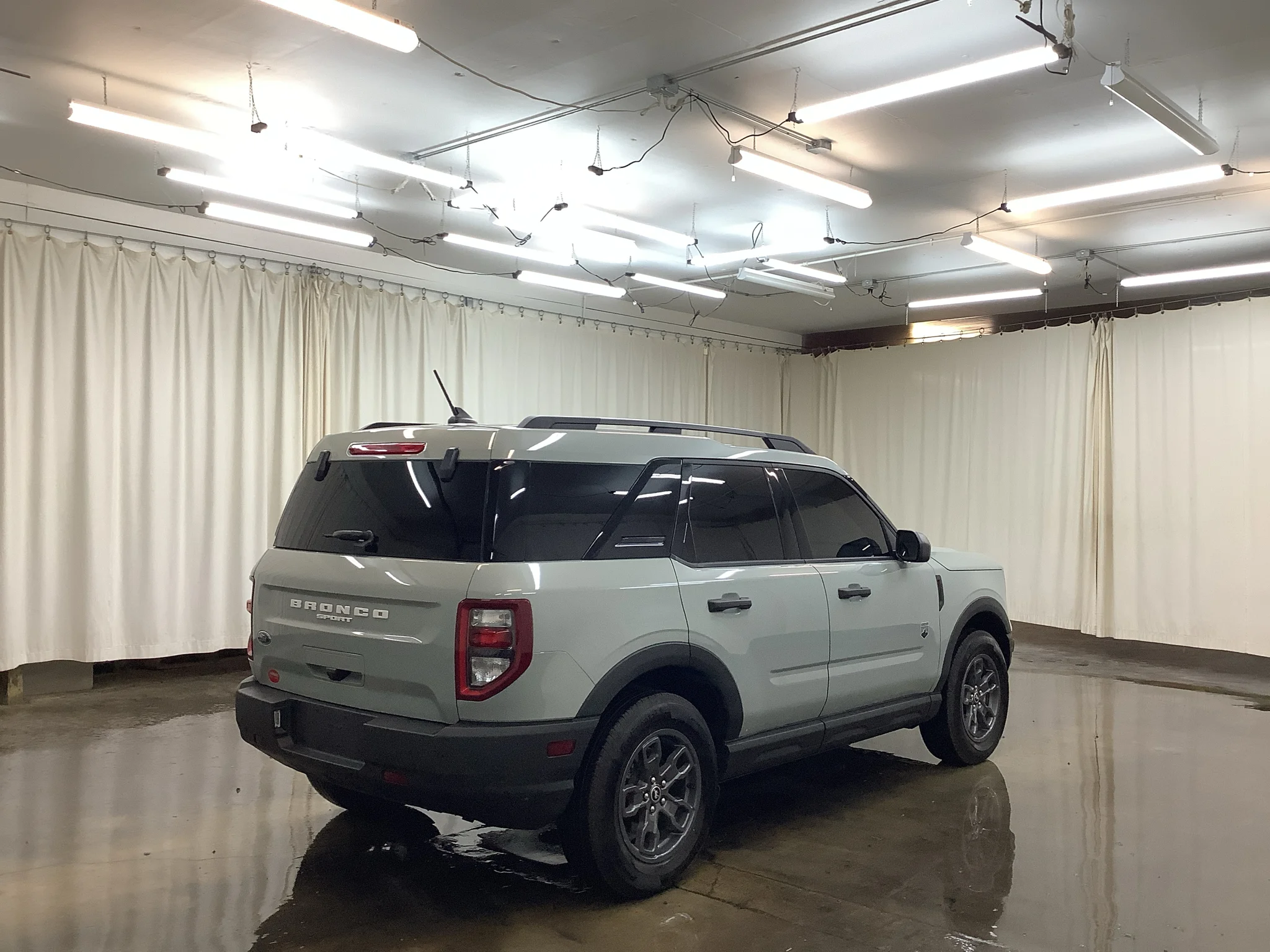 Used 2024 Cactus Gray Ford Big Bend image 5