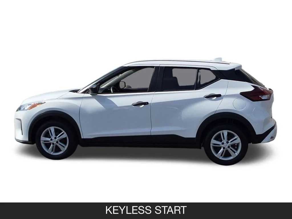 Used 2024 White Nissan S image 5